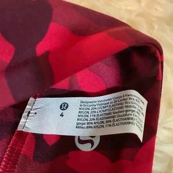 Lululemon New Year lululemon Align™ Bra Light Support size 4 Red Rabbit - Picture 4 of 6